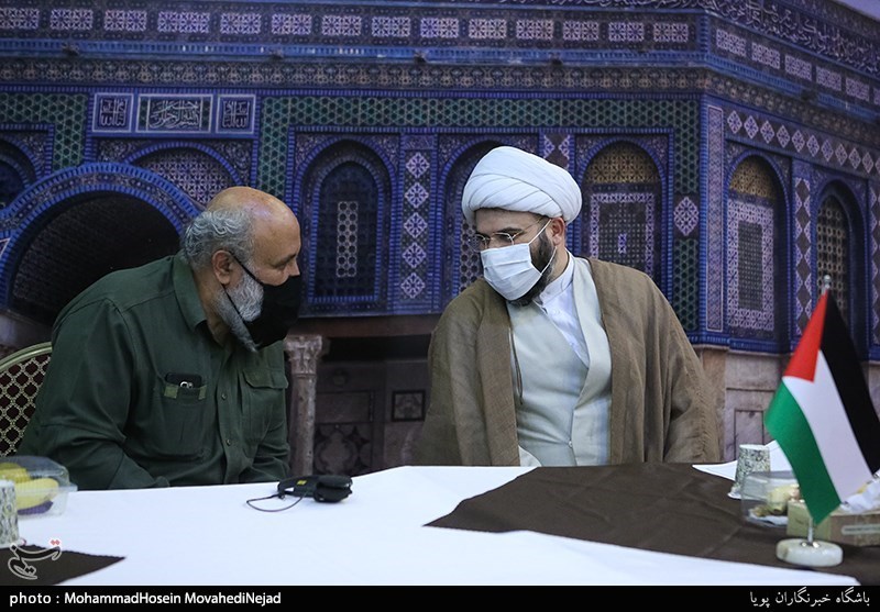 افتتاح کارگاه بین المللی طراحی پوستر وحدت