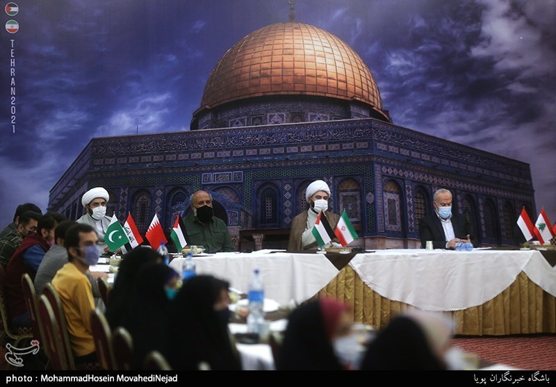 افتتاح کارگاه بین المللی طراحی پوستر وحدت