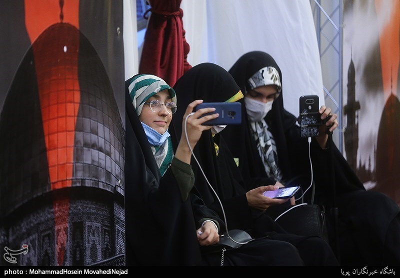 افتتاح کارگاه بین المللی طراحی پوستر وحدت