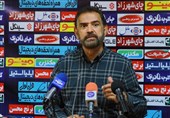 کریمی: بعد از بازی با پیکان تیمی را تحویل می‌دهم که تبریزی‌ها لذت ببرند/ بازیکنان تراکتور را دلسرد نکنید