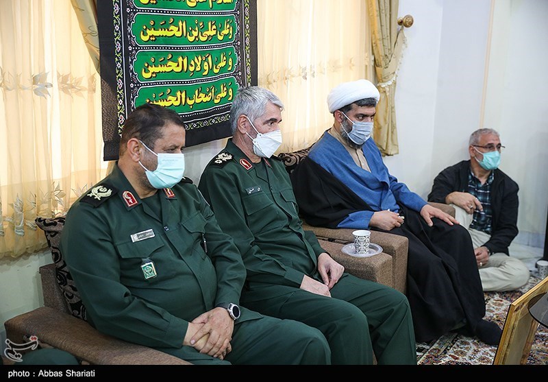 دیدار با خانواده شهید مدافع حرم محمد نوروزی