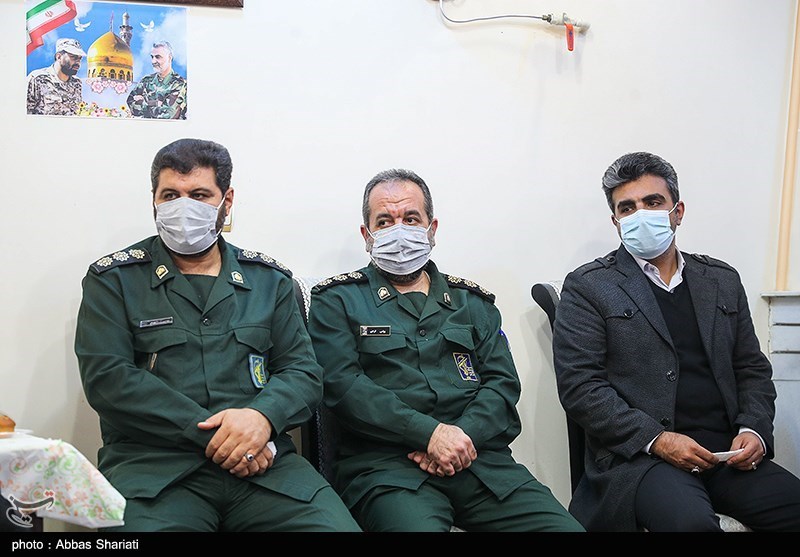 دیدار با خانواده شهید مدافع حرم محمد نوروزی