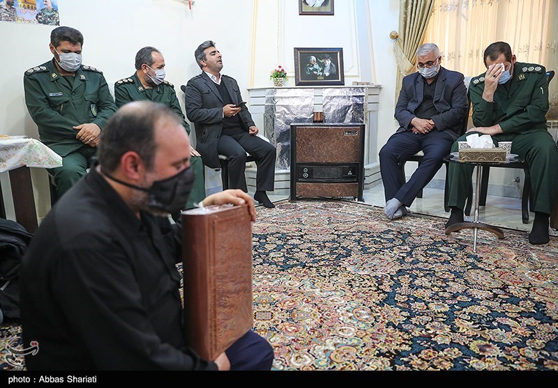 دیدار با خانواده شهید مدافع حرم محمد نوروزی