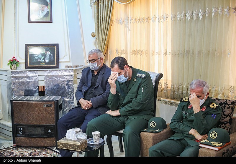 دیدار با خانواده شهید مدافع حرم محمد نوروزی