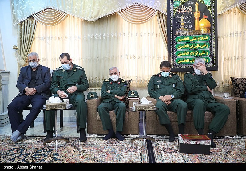 دیدار با خانواده شهید مدافع حرم محمد نوروزی