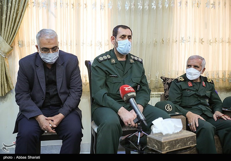 دیدار با خانواده شهید مدافع حرم محمد نوروزی