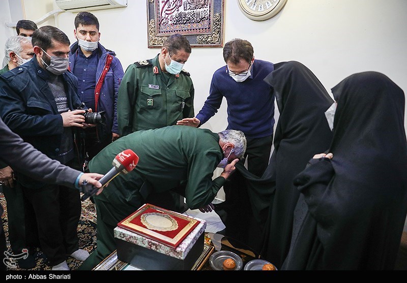 دیدار با خانواده شهید مدافع حرم محمد نوروزی