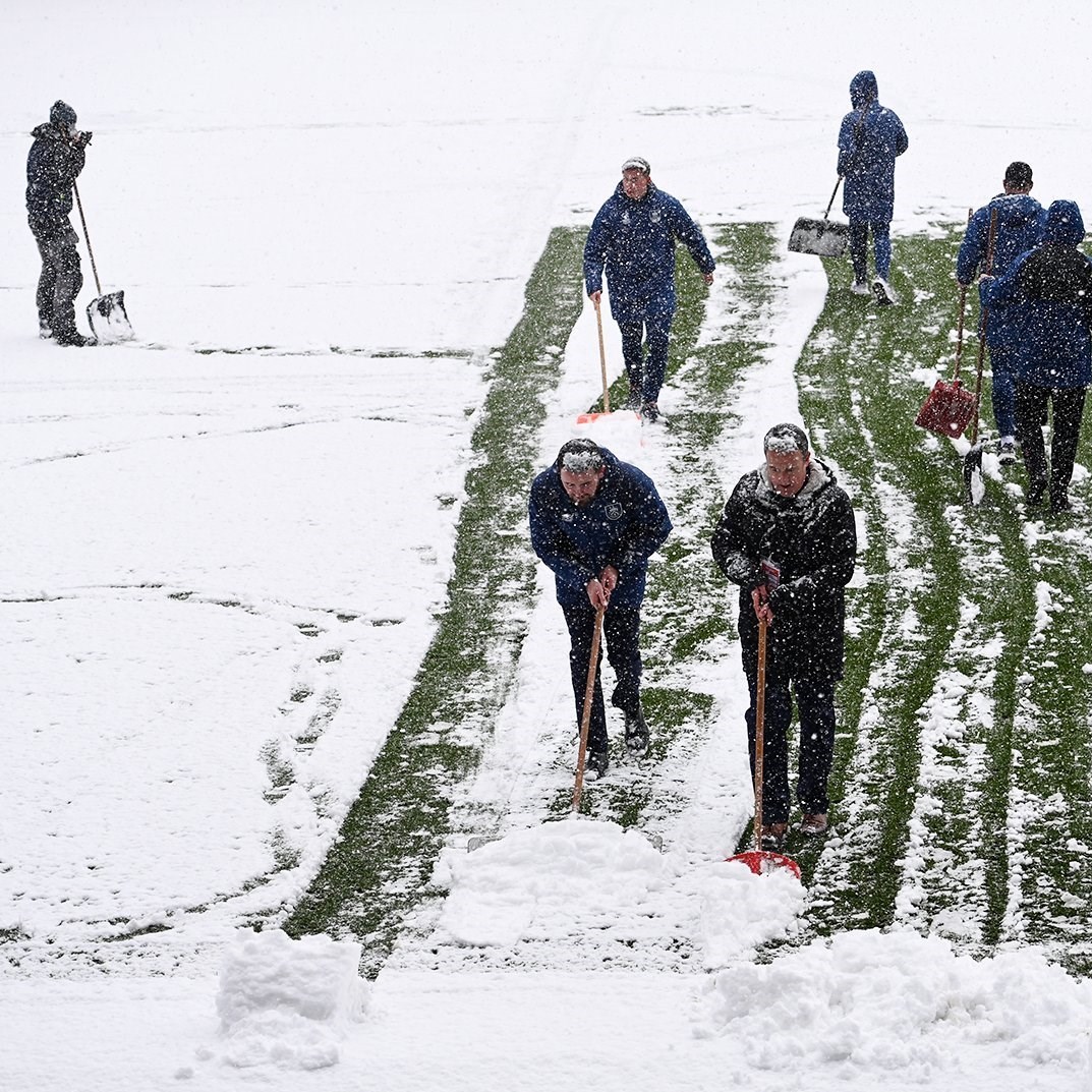 تیم فوتبال تاتنهام انگلیس , تیم فوتبال برنلی انگلیس , لیگ برتر فوتبال انگلیس , آنتونیو کونته ,