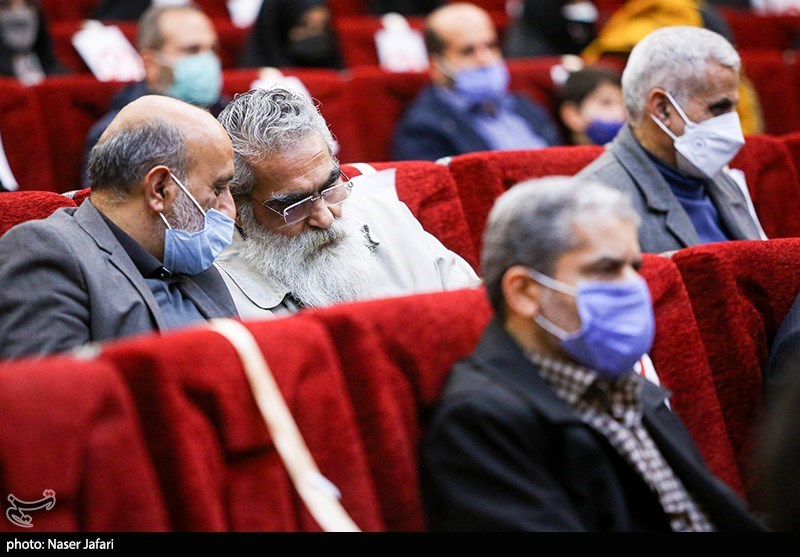 مراسم چهلمین سالگرد شهید وحید بدر یکتادر فرهنگسرای اندیشه