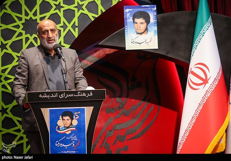 مراسم چهلمین سالگرد شهید وحید بدر یکتادر فرهنگسرای اندیشه