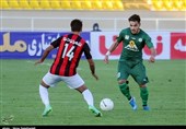 لیگ برتر فوتبال| برتری یک نیمه‌ای ذوب‌آهن مقابل پدیده/ گل‌گهر و صنعت نفت با تساوی راهی رختکن شدند