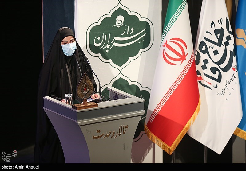 سخنرانی زینب سلیمانی دختر سپهبد شهید حاج قاسم سلیمانی  در اختتامیه نخستین کنگره شعر سردار سربداران