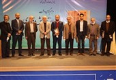رونمایی کتاب و تجلیل از استادان پژوهشگر برتر و پایان نامه‌های برگزیده در دانشگاه صدا و سیما