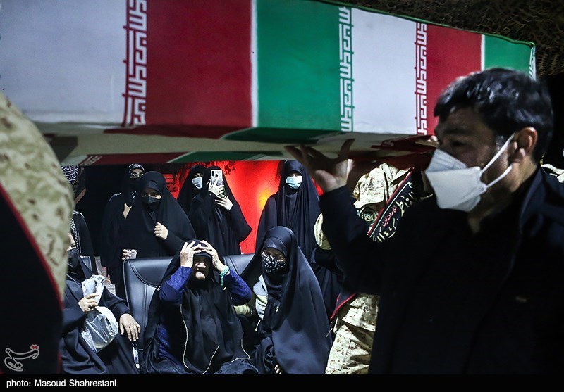 وداع با پیکر شهید دفاع مقدس باب‌الله داوودی