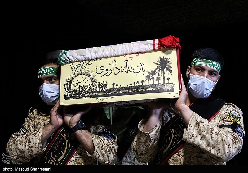 وداع با پیکر شهید دفاع مقدس باب‌الله داوودی