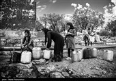 رییس جمهور که هفتم آبان ماه به همراه معاون اول به مناطق زلزله زده اندیکا در شمال شرق خوزستان سفر کرده بود بر شتاب بخشیدن به روند بازسازی مناطق زلزله زده با توجه به در پیش بودن فصل سرما تاکید کرد اما همچنان بعضی از مردم سرپناهی ندارند و سرمای زمستان این مسئله را دوچندان بغرنج کرده است