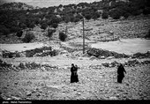 رییس جمهور که هفتم آبان ماه به همراه معاون اول به مناطق زلزله زده اندیکا در شمال شرق خوزستان سفر کرده بود بر شتاب بخشیدن به روند بازسازی مناطق زلزله زده با توجه به در پیش بودن فصل سرما تاکید کرد اما همچنان بعضی از مردم سرپناهی ندارند و سرمای زمستان این مسئله را دوچندان بغرنج کرده است