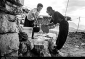 رییس جمهور که هفتم آبان ماه به همراه معاون اول به مناطق زلزله زده اندیکا در شمال شرق خوزستان سفر کرده بود بر شتاب بخشیدن به روند بازسازی مناطق زلزله زده با توجه به در پیش بودن فصل سرما تاکید کرد اما همچنان بعضی از مردم سرپناهی ندارند و سرمای زمستان این مسئله را دوچندان بغرنج کرده است