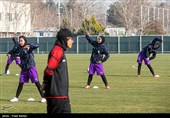 بازدید معاون امور زنان رئیس جمهور و مسئولان فوتبال کمپ تیم ملی فوتبال بانوان