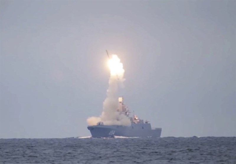 Russia Test-Fires New Hypersonic Tsirkon Missiles from Frigate, Submarine