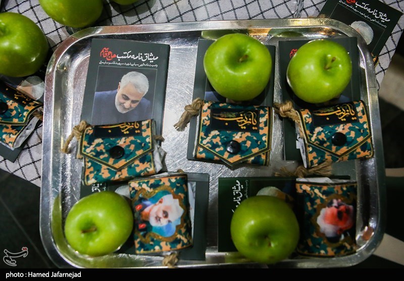 شب شعر مقاومت با عنوان شبی با شهید قدس