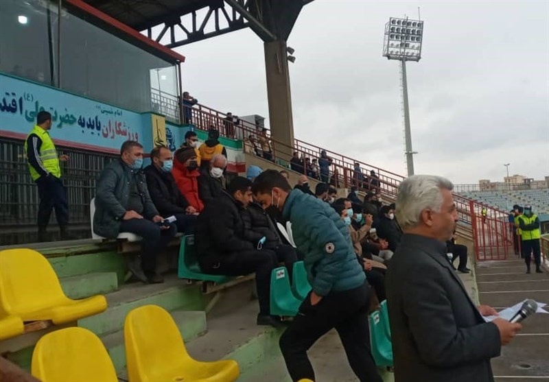 تیم فوتبال آلومینیوم اراک , تیم فوتبال استقلال , 