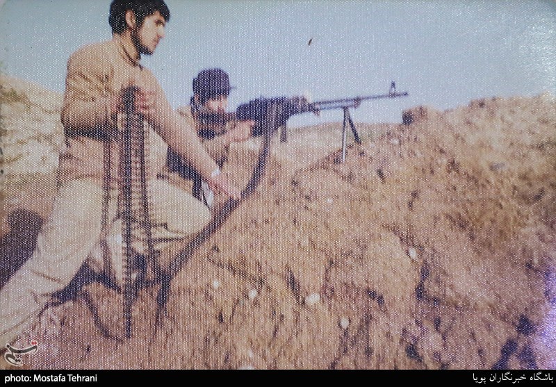 تصاویر حضور شهید عبدالله پولادوند در جبهه