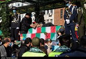 تشییع پیکر 150 شهید دوران دفاع مقدس در تهران