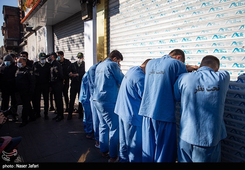 بازداشت اوباش کری‌خوان توسط پلیس امنیت تهران