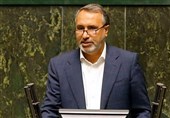 رضایی: تغییر وزیر در برهه فعلی منجر به بی‌ثباتی در معیشت مردم می‌شود