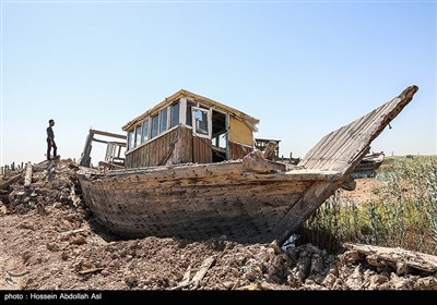 لنج های به گِل نشسته - آبادان