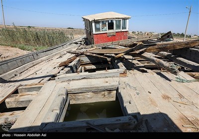 لنج های به گِل نشسته - آبادان