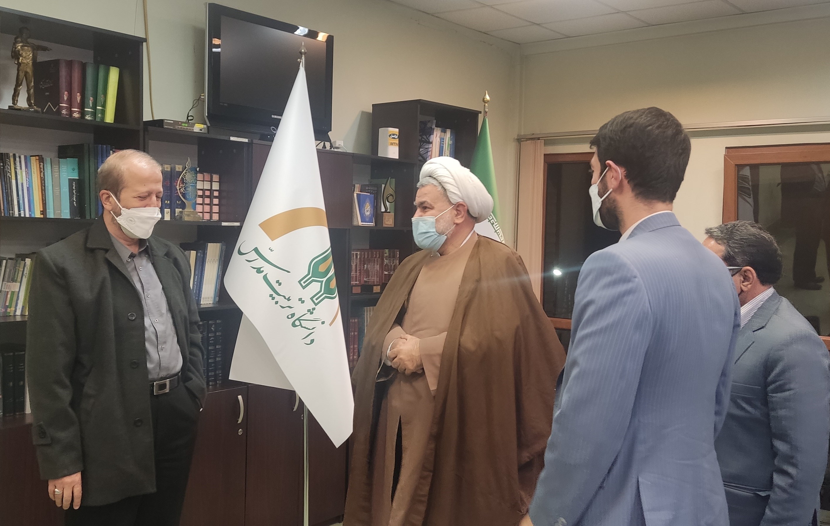 بنیاد شهید و امور ایثارگران , مجلس شورای اسلامی ایران , دانشگاه تربیت مدرس , خانواده شهدا ,