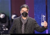 امید گل‌زاده برنده سیمرغ بهترین چهره‌پردازی در مراسم اختتامیه چهلمین جشنواره فیلم فجر