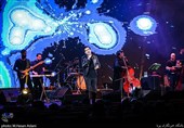  اجرای کنسرت موسیقی پاپ فرزاد فرخ در سالن میلاد نمایشگاه بین‌المللی تهران 