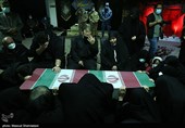 وداع با پیکر شهید مدافع حرم امیرعلی محمدیان