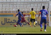  دیدار تیم های فوتبال هوادار و سپاهان