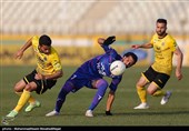  دیدار تیم های فوتبال هوادار و سپاهان