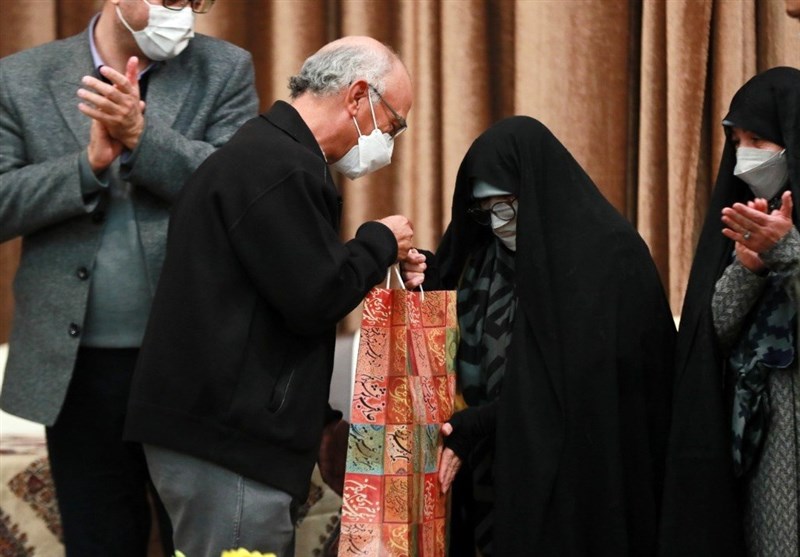 سریال آتش در گلستان