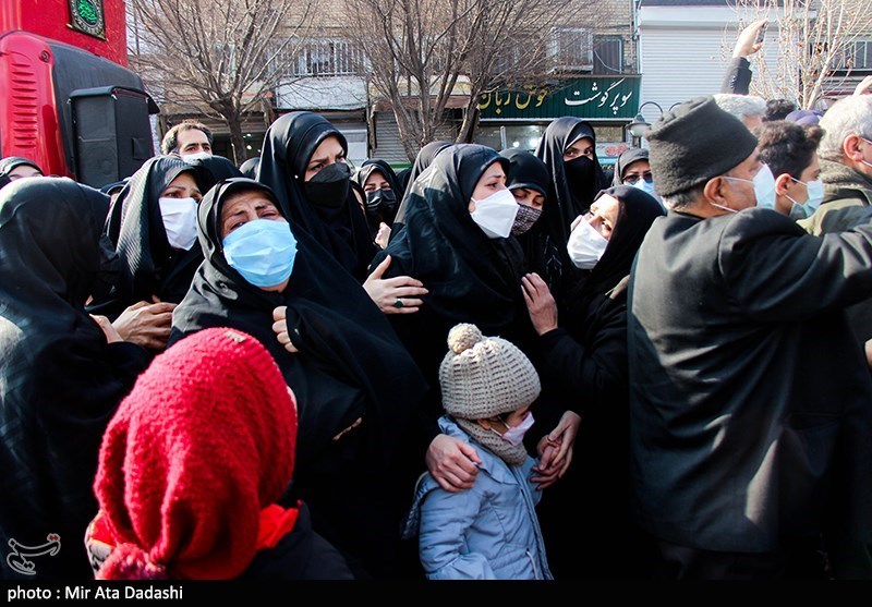 تشییع شهدای سانحه سقوط جنگنده در تبریز