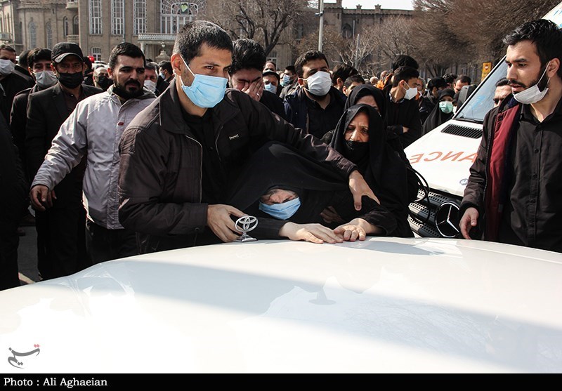 تشییع شهدای سانحه سقوط جنگنده در تبریز