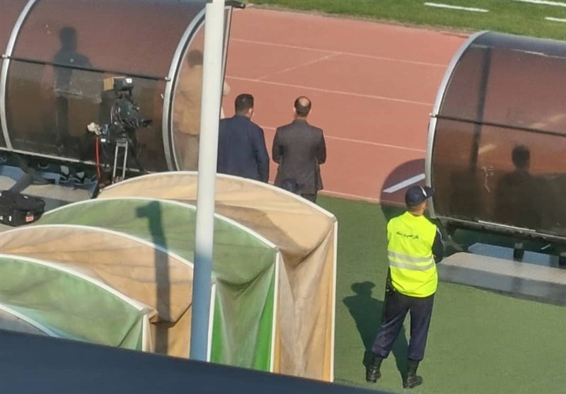 غلامرضا عنایتی , جواد نکونام , تیم فوتبال هوادار , تیم فوتبال فولاد خوزستان ,