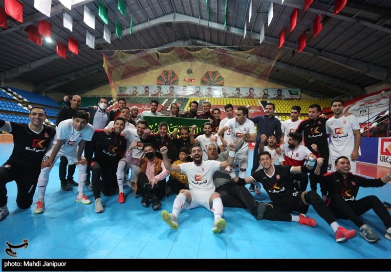 تیم فوتسال گیتی پسند , فوتسال , محمد کشاورز , تیم فوتسال مس سونگون , 