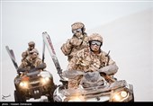 تمرین تیراندازی تاکتیال نیروهای تیپ ویژه صابرین با استفاده از موتور چهارچرخ شنی دار ATV