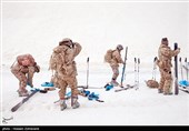 تمرین رزم در برف نیرو ویژه صابرین