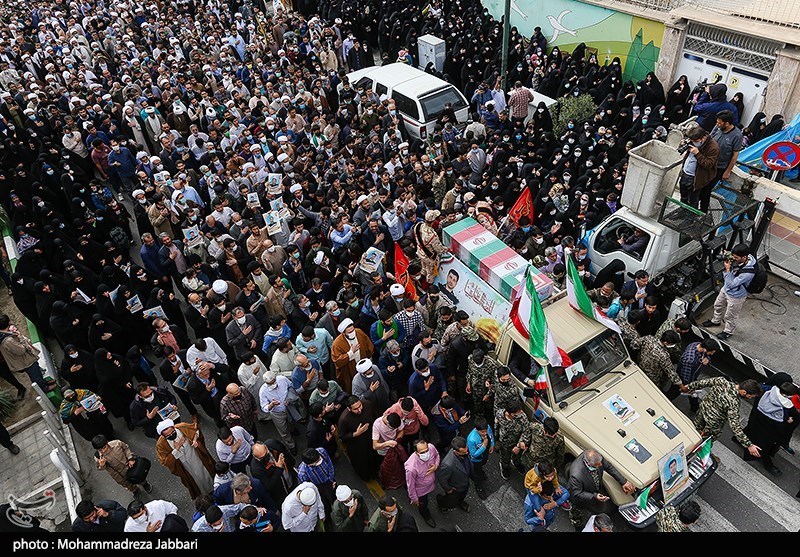 تشییع و تدفین پیکر شهید مدافع حرم احسان کربلایی پور