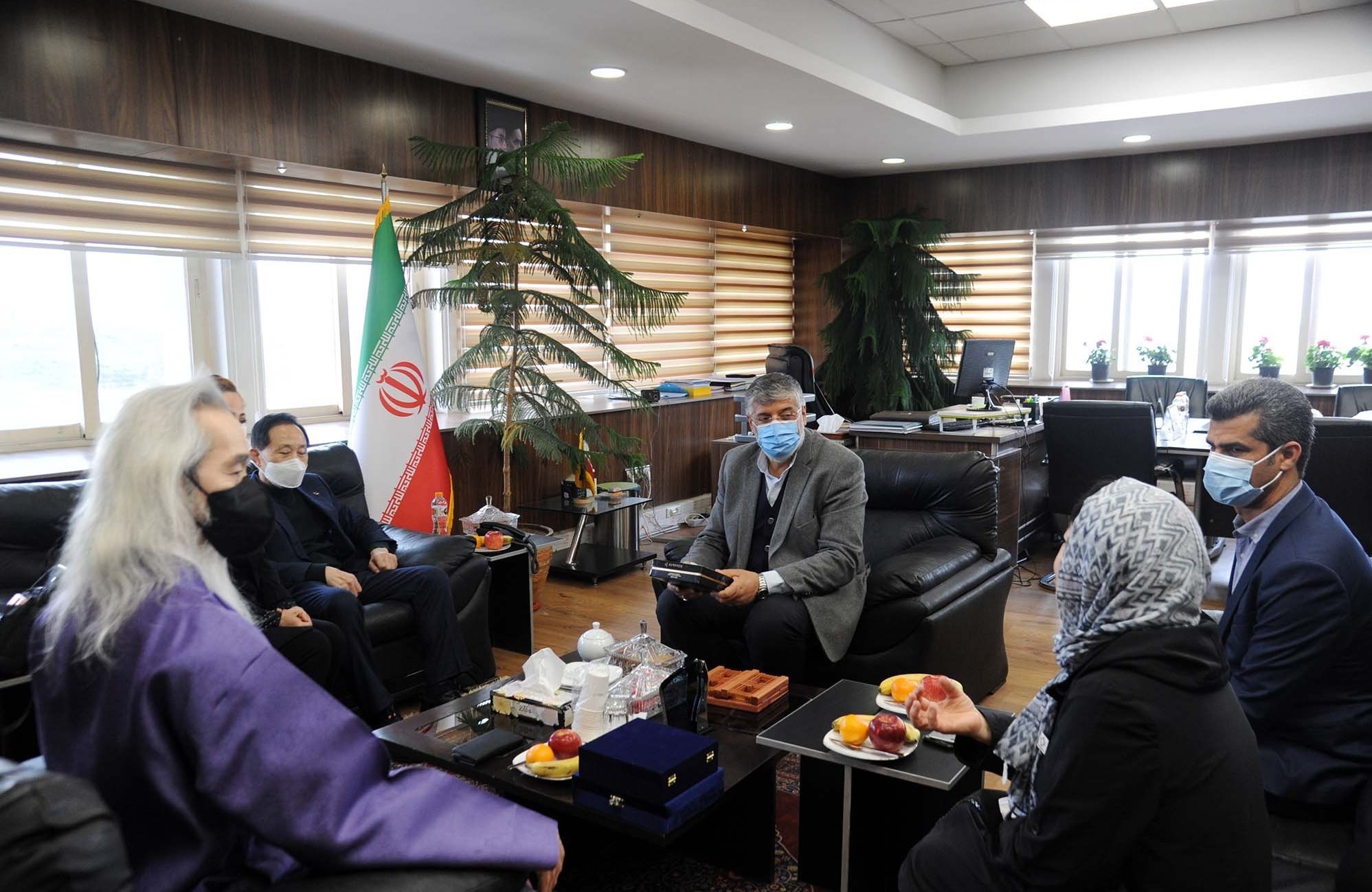 سید محمد پولادگر , هادی ساعی , تکواندو ایران , تکواندو , وزارت ورزش و جوانان جمهوری اسلامی ایران , 