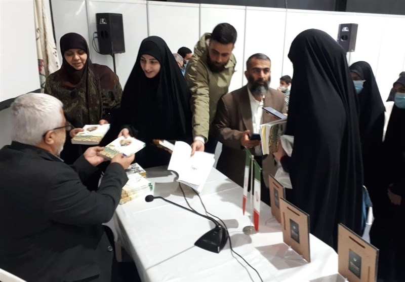 کتاب , ترجمه , دفاع مقدس , خاطرات دفاع مقدس , ادبیات دفاع مقدس , گلعلی بابایی , 