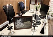 محل کار ریحانه یاسینی خبرنگار ایرنا که در حادثه واژگونی اتوبوس حامل خبرنگاران جان باخت