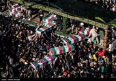 تشییع پیکر ۱۵۰ شهید دوران دفاع مقدس در تهران